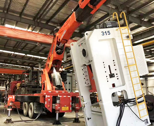 驿城提升工作效率，选择优质折臂吊租赁服务