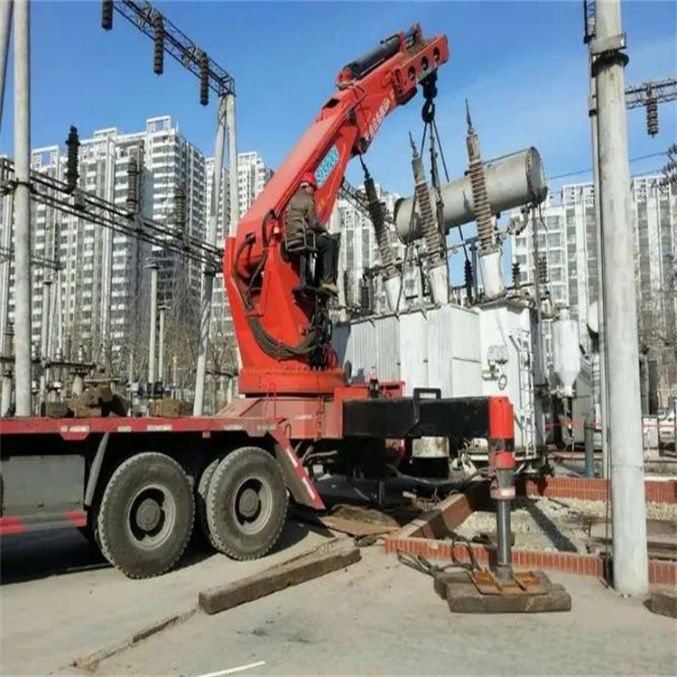 驿城就近吊车出租|工地厂房吊装设备租赁|24小时高效响应