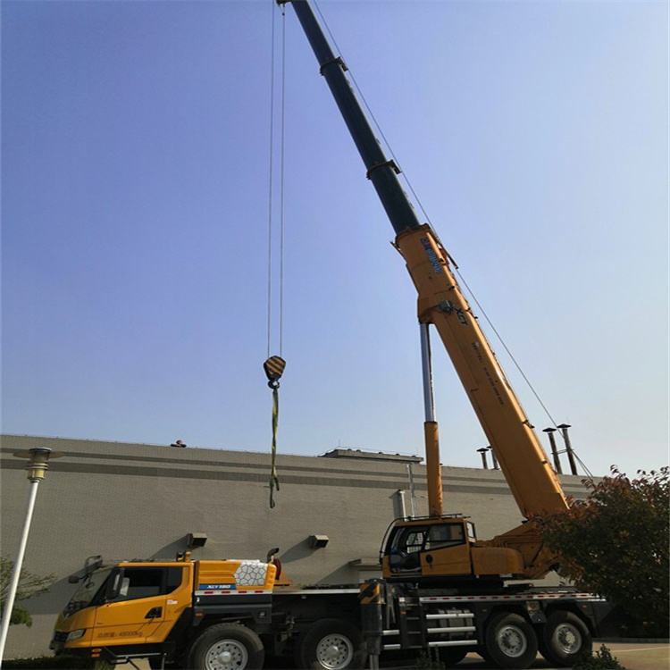 驿城 选择汽车吊租赁的秘诀与联系方式指南