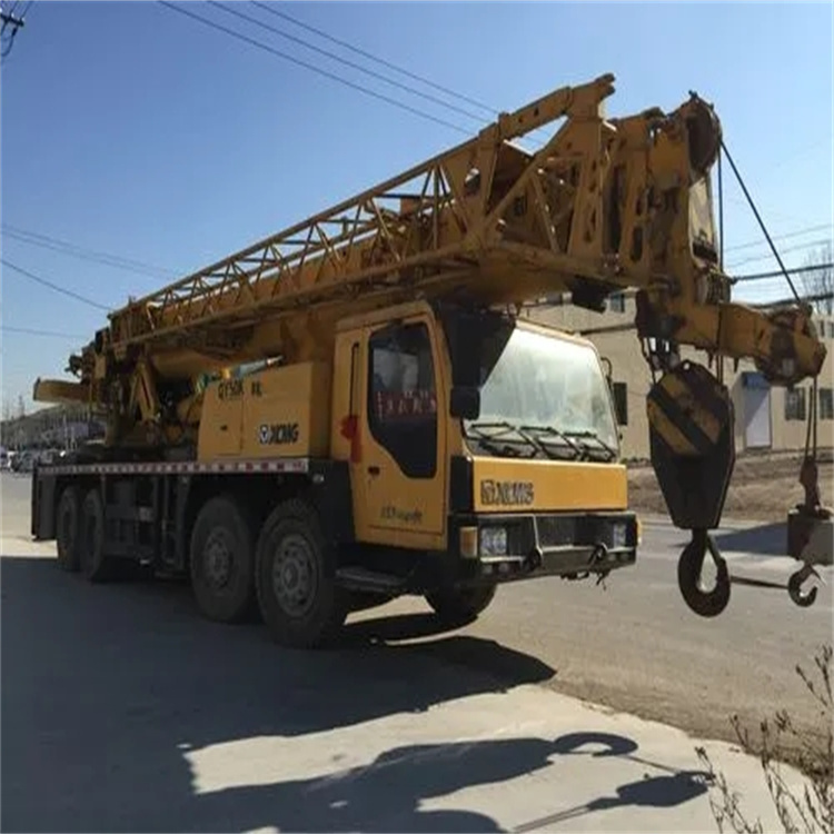 驿城哪里有专业吊车出租